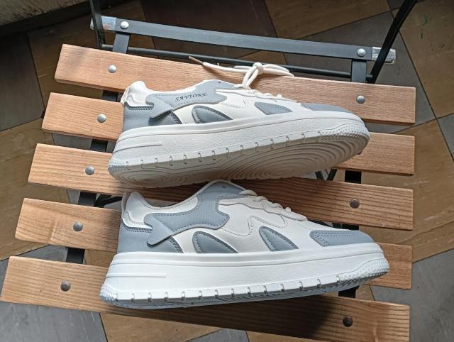 新品 24cm レディース スニーカー ブラック シューズ 靴 ローカット < 女性ファッション  新品 24cm レディース スニーカー ブラック シューズ 靴 ローカット < 女性ファッションの