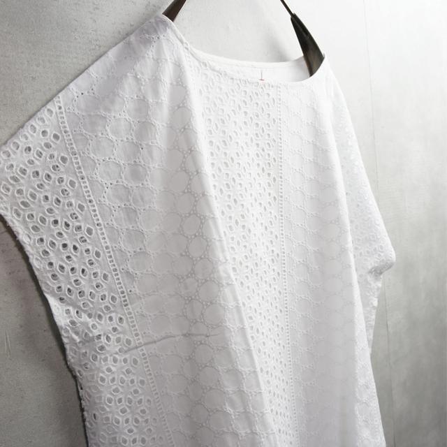 新品 大きいサイズ ナチュラルコットンレースブラウス 綿100% < 女性ファッション 新品 大きいサイズ ナチュラルコットンレースブラウス 綿100% < 女性ファッションの