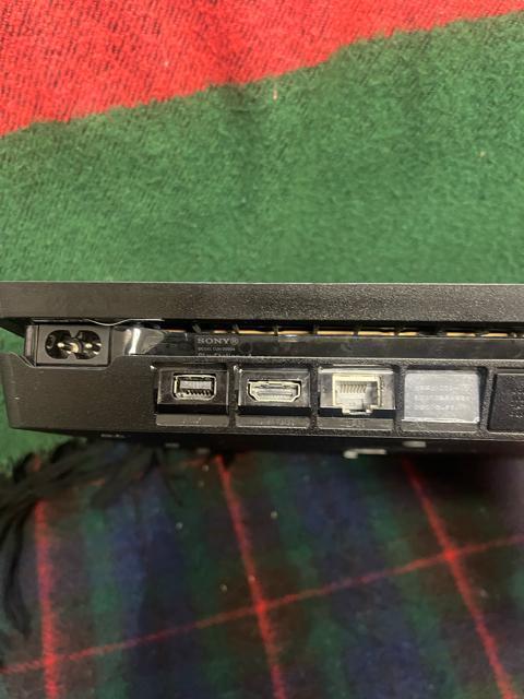 PlayStation 4(PS4) CUH-2000A SONY ブラック コントローラー 充電器 カメラ < ゲーム本体/ソフト PlayStation 4(PS4) CUH-2000A SONY ブラック コントローラー 充電器 カメラ < ゲーム本体/ソフトの