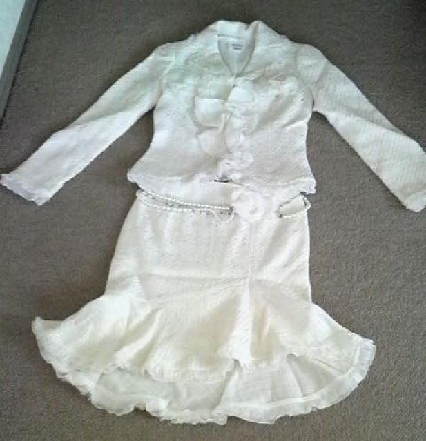 vCx[g[xfGȃX[cViI  uh 