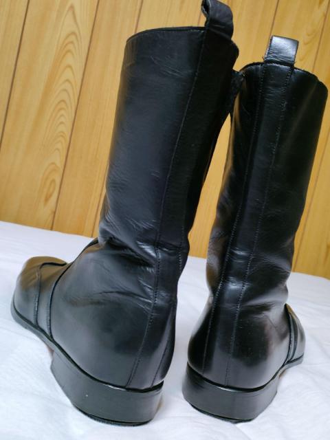 正規美 レア イヴサンローラン YSL ジョニーロングブーツ 黒 40 25~26 ブラックレザー サイドジップ メンズ最長丈24 < ブランド  正規美 レア イヴサンローラン YSL ジョニーロングブーツ 黒 40 25~26 ブラックレザー サイドジップ メンズ最長丈24 < ブランドの