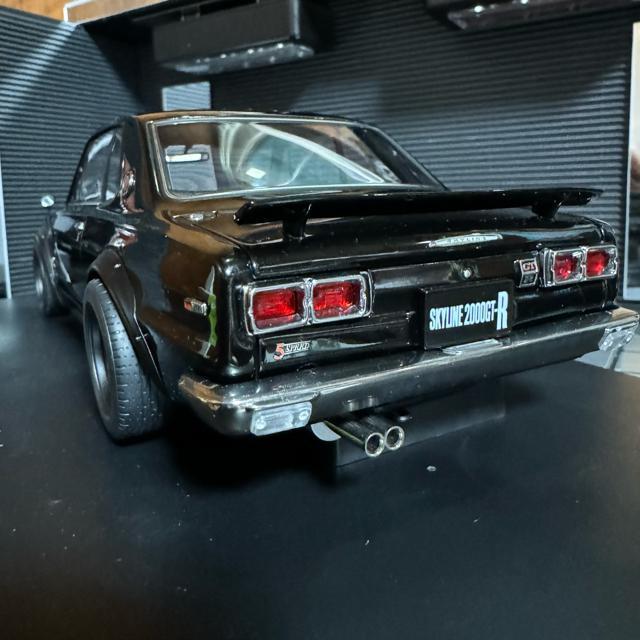 絶版未展示品 オートアート1/18GT-R(KPGC10)チューンドバージョン < ホビー  絶版未展示品 オートアート1/18GT-R(KPGC10)チューンドバージョン < ホビーの