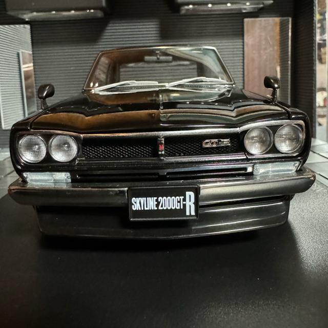 絶版未展示品 オートアート1/18GT-R(KPGC10)チューンドバージョン < ホビー  絶版未展示品 オートアート1/18GT-R(KPGC10)チューンドバージョン < ホビーの