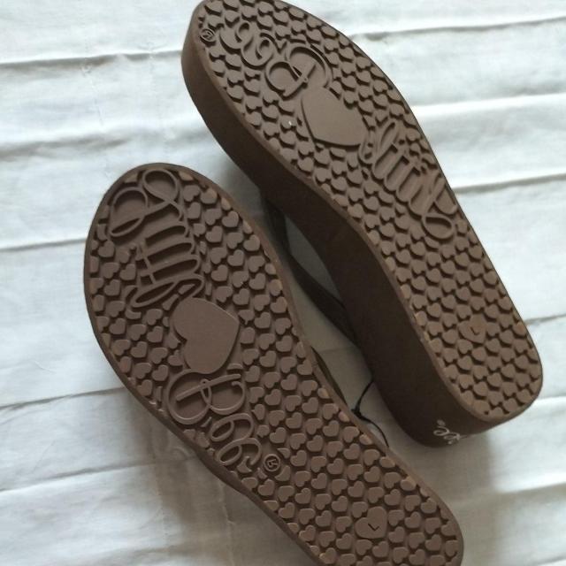 Little ?Bee サンダル ブラウン 新品 レギュラー 難アリ < 女性ファッション Little ?Bee サンダル ブラウン 新品 レギュラー 難アリ < 女性ファッションの