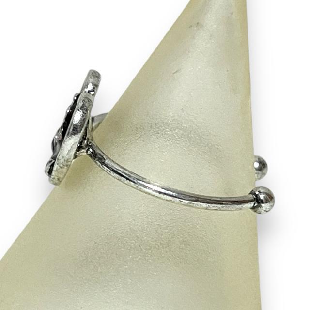 【新品】薔薇ハートデザインフリーリング < 女性アクセサリー/時計 【新品】薔薇ハートデザインフリーリング < 女性アクセサリー/時計の