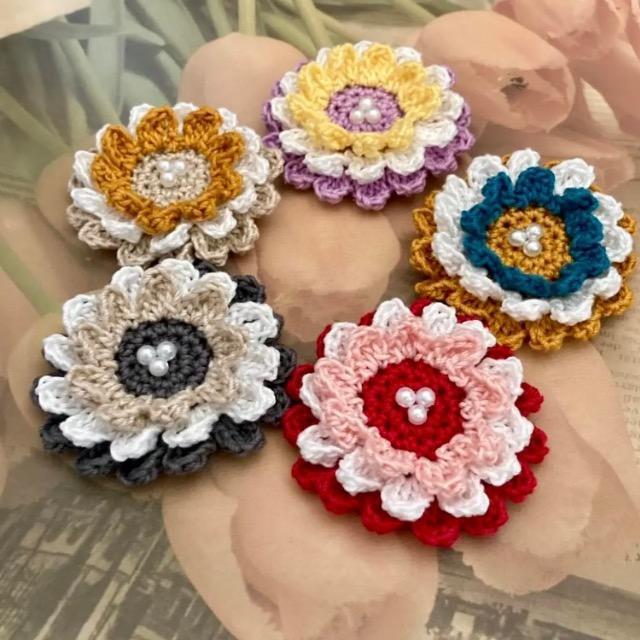 ハンドメイド レース編み お花モチーフのブローチ < 女性ファッション  ハンドメイド レース編み お花モチーフのブローチ < 女性ファッションの