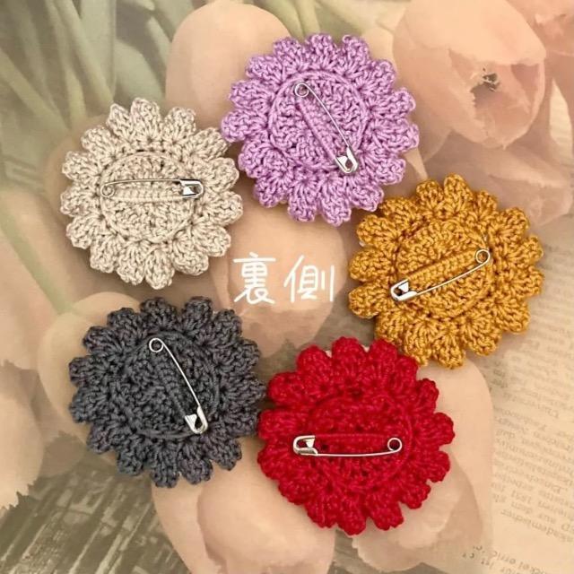 ハンドメイド レース編み お花モチーフのブローチ < 女性ファッション  ハンドメイド レース編み お花モチーフのブローチ < 女性ファッションの