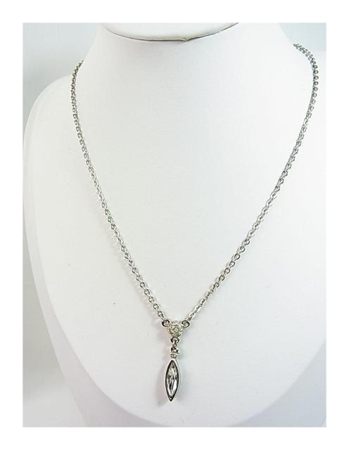 yKizSWAROVSKI XtXL[ NX^lbNX