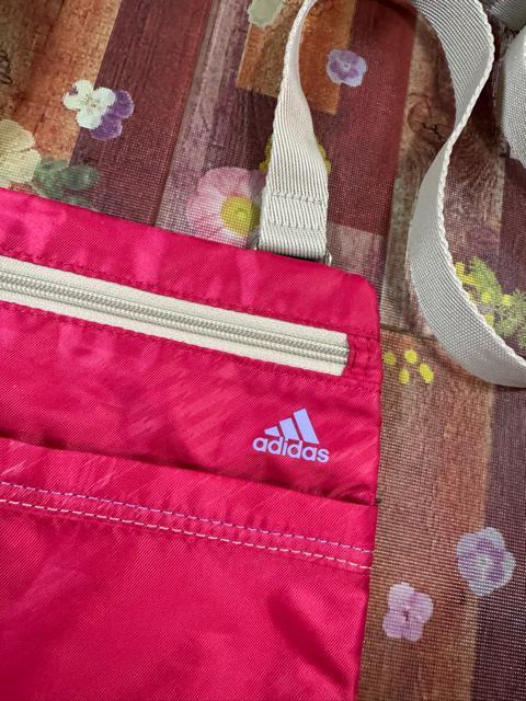 ӂ߂āViadidasgbvXEPUMAp[J[EadidasV_[EchampionV_[4_܂Ƃߔ