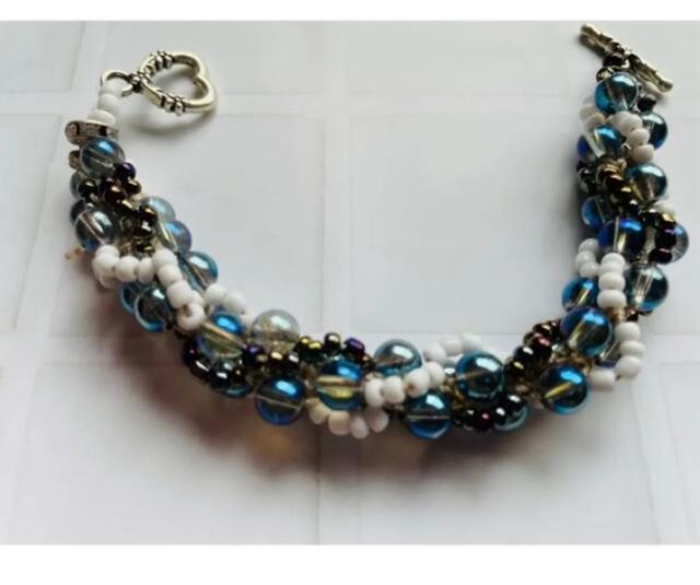 A4�n���h���C�h�u���X���b�g �� �����A�N�Z�T���[/���v�� 