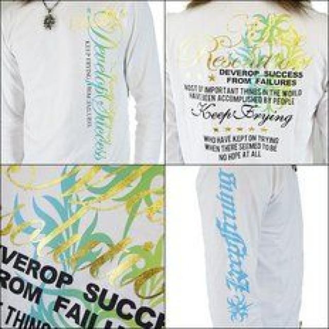 《New》アメカジ★トライバルロゴ・ゴールド箔プリ*リンガーロンTee<ホワイトM> < 男性ファッション  《New》アメカジ★トライバルロゴ・ゴールド箔プリ*リンガーロンTee<ホワイトM> < 男性ファッションの