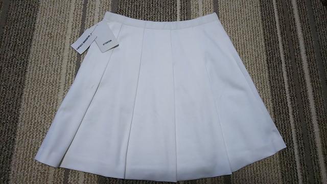クイーンズコート スカート プリーツスカート 新品 ホワイト < ブランド クイーンズコート スカート プリーツスカート 新品 ホワイト < ブランドの