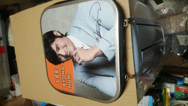 ☆イ・ビョンホン☆写真入りCDケ−ス < タレントグッズ  ☆イ・ビョンホン☆写真入りCDケ−ス < タレントグッズの