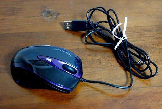 ★サンワサプライ ma-ls20bk USB マウス 中古品 動作確認 < PC本体/周辺機器  ★サンワサプライ ma-ls20bk USB マウス 中古品 動作確認  < PC本体/周辺機器の