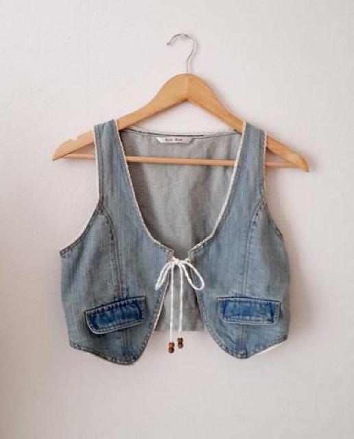 ROTE ROSA [e[UyʃRbgfj xXg W [X {M  t@bV 