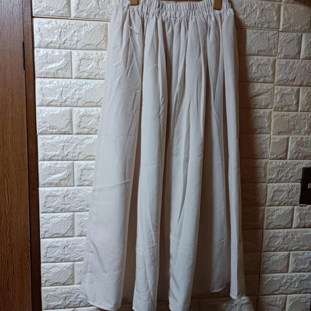 Samansa Mos2 blue★新品★シンプルロングスカート/オフホワイト < ブランド  Samansa Mos2 blue★新品★シンプルロングスカート/オフホワイト < ブランドの