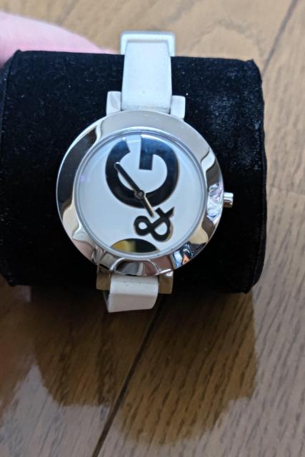 質屋鑑定済み ドルチェ&ガッパーナ腕時計 < 女性アクセサリー/時計  質屋鑑定済み ドルチェ&ガッパーナ腕時計 < 女性アクセサリー/時計の