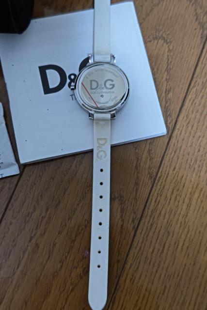 質屋鑑定済み ドルチェ&ガッパーナ腕時計 < 女性アクセサリー/時計  質屋鑑定済み ドルチェ&ガッパーナ腕時計 < 女性アクセサリー/時計の