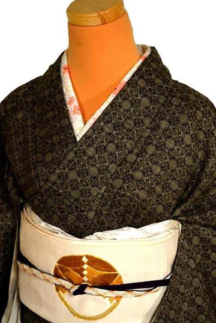 【アンティーク】【希少】【最高峰】美品【本場大島紬】【割り込み絣】泥染め 小紋 身丈150cm 裄丈62.5cm T3455 < 女性ファッション 【アンティーク】【希少】【最高峰】美品【本場大島紬】【割り込み絣】泥染め 小紋 身丈150cm 裄丈62.5cm T3455 < 女性ファッションの