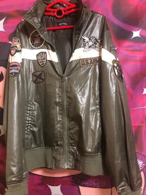 カーキカラー 薄手ジャケット。 < 男性ファッション カーキカラー 薄手ジャケット。 < 男性ファッションの