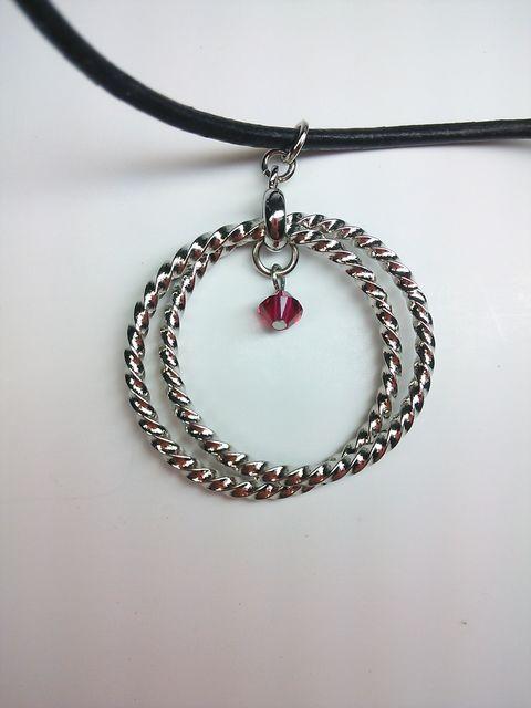 チョーカー50pツイストリングメタリックレッドスワロフスキー☆ < 女性アクセサリー/時計  チョーカー50pツイストリングメタリックレッドスワロフスキー☆ < 女性アクセサリー/時計の