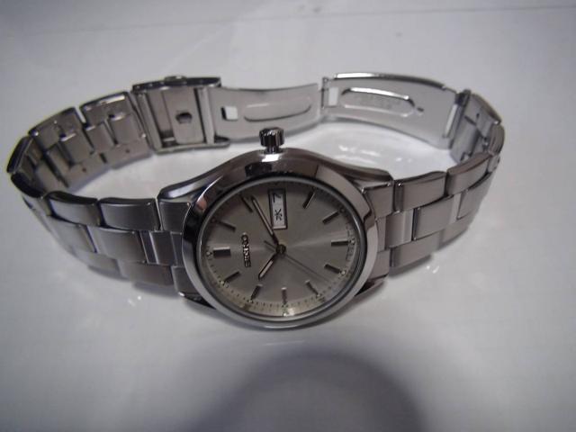 セイコー INSTRUCTIONS電池式クォーツ 製、動作確認済、美品!。 < ブランド セイコー INSTRUCTIONS電池式クォーツ 製、動作確認済、美品!。 < ブランドの