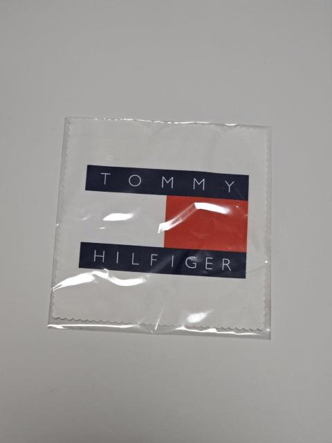 新品 TOMMY HILFIGER クリーナークロス 非売品 限定 スマホ メガネふき < ブランド  新品 TOMMY HILFIGER クリーナークロス 非売品 限定 スマホ メガネふき  < ブランドの