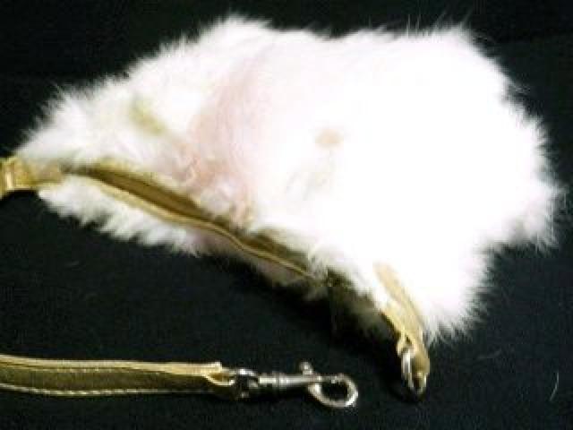 《New》天然ラビット*ファー★ゴールドベルト・ラブリー ファーバッグ < 女性ファッション 《New》天然ラビット*ファー★ゴールドベルト・ラブリー ファーバッグ < 女性ファッションの