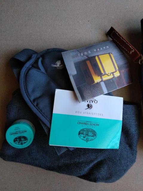 カタール航空ビジネスクラスアメニティキット Qatar Airways amenity kits Nappa Dori < レジャー/スポーツ  カタール航空ビジネスクラスアメニティキット Qatar Airways amenity kits Nappa Dori < レジャー/スポーツの