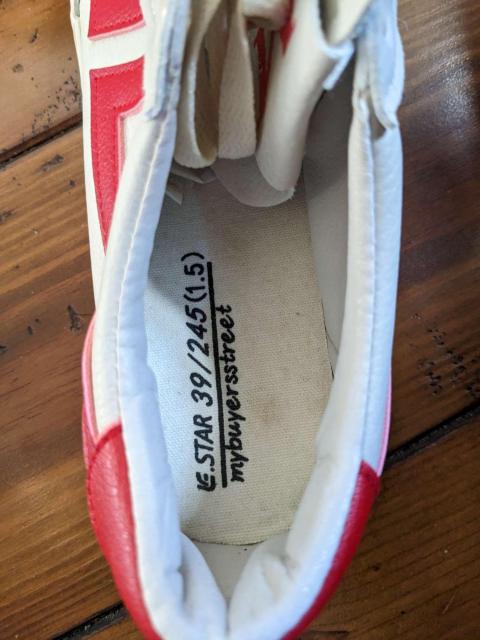 新品 24.5cm スニーカー ローカット レディース 靴 シューズ ホワイト < 女性ファッション  新品 24.5cm スニーカー ローカット レディース 靴 シューズ ホワイト < 女性ファッションの