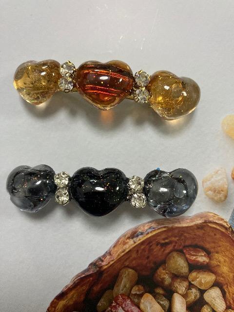 ハンドメイド レジン バレッタ2点セット < 女性ファッション  ハンドメイド レジン バレッタ2点セット  < 女性ファッションの