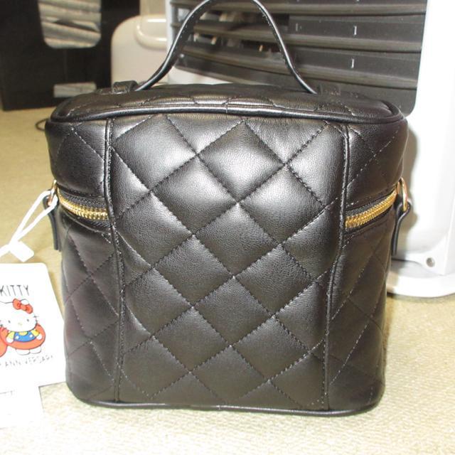 お買い得☆未使用タグ付☆ RESEXXY*バニティバッグチェーンショルダーバッグ(ブラック)ハローキティ50周年 < おもちゃ  お買い得☆未使用タグ付☆ RESEXXY*バニティバッグチェーンショルダーバッグ(ブラック)ハローキティ50周年 < おもちゃの