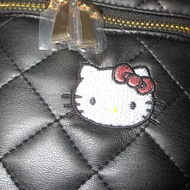 お買い得☆未使用タグ付☆ RESEXXY*バニティバッグチェーンショルダーバッグ(ブラック)ハローキティ50周年 < おもちゃ  お買い得☆未使用タグ付☆ RESEXXY*バニティバッグチェーンショルダーバッグ(ブラック)ハローキティ50周年 < おもちゃの