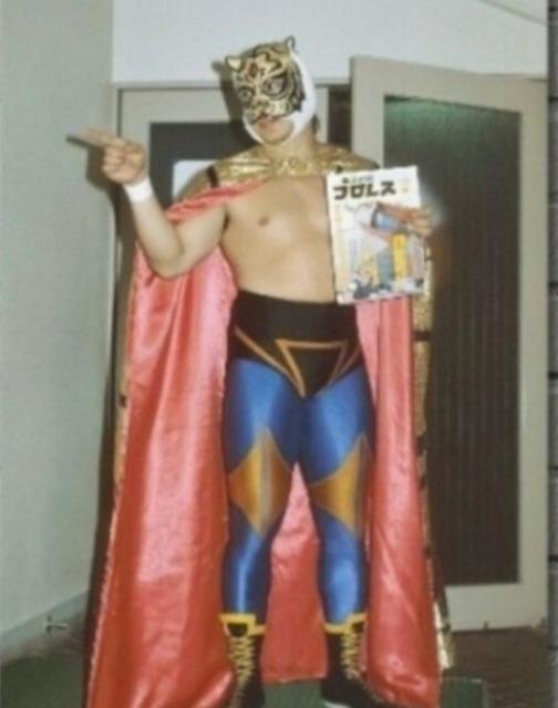 新品☆タペストリー初代 佐山タイガー☆タイガーマスク < インテリア/ライフ 新品☆タペストリー初代 佐山タイガー☆タイガーマスク < インテリア/ライフの