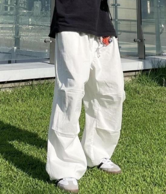 ☆WEGO☆超美品☆完売スケーター系パラシュートワイドパンツ白M☆ < ブランド ☆WEGO☆超美品☆完売スケーター系パラシュートワイドパンツ白M☆ < ブランドの