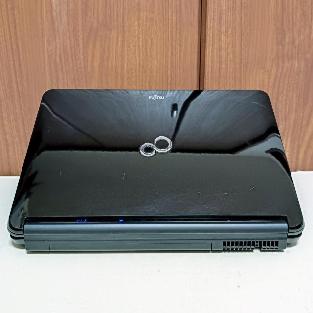 FUJITSU LIFEBOOK Corei7 メモリ16GB SSD512GB Webカメラ Blu-ray Windows11 < PC本体/周辺機器 FUJITSU LIFEBOOK Corei7 メモリ16GB SSD512GB Webカメラ Blu-ray Windows11 < PC本体/周辺機器の