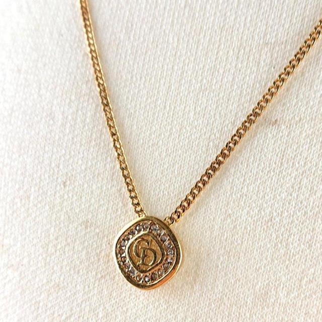 Christian Dior lbNX  uh 