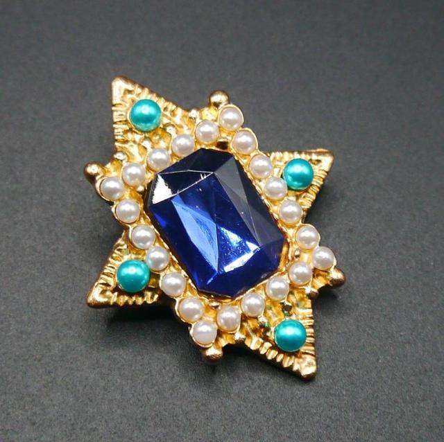 新品アンティーク調きらきらストーン フェイクパール ヴィクトリアンブローチ < 女性アクセサリー/時計 新品アンティーク調きらきらストーン フェイクパール ヴィクトリアンブローチ < 女性アクセサリー/時計の