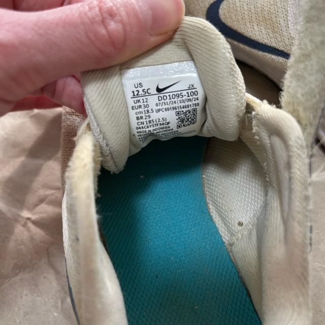 �i�C�L�@NIKE �L�b�Y�V���[�Y�@�X�j�[�J�[�@�C�@18.5cm �� �L�b�Y/�x�r�[�� 