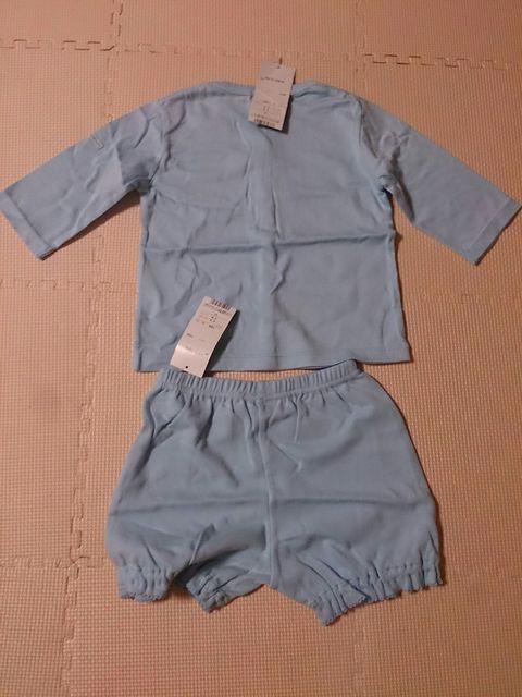 90 A,V,V 上下セット 新品 < キッズ/ベビー 90 A,V,V 上下セット 新品 < キッズ/ベビーの