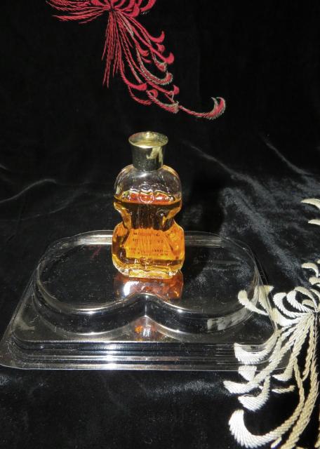 EAU DE COLOGNEuTABUv~jTCYAVmlA󏭕iI  /RX/lC 