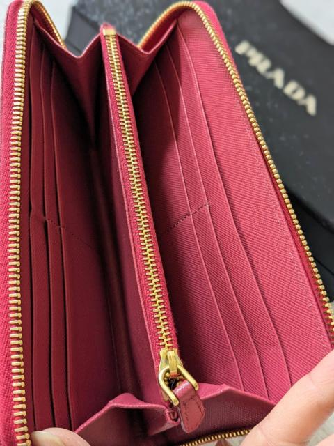 ���������@���i�@�قږ��g�p�@PRADA�@�T�t�B�A�[�m ���U�[�@�����z �� �u�����h�� 