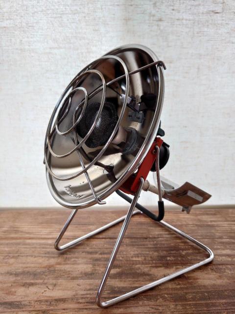 ★★イワタニ(Iwatani) カセットガス ヒーター 【CB-JRH】★★ < レジャー/スポーツ ★★イワタニ(Iwatani) カセットガス ヒーター 【CB-JRH】★★ < レジャー/スポーツの