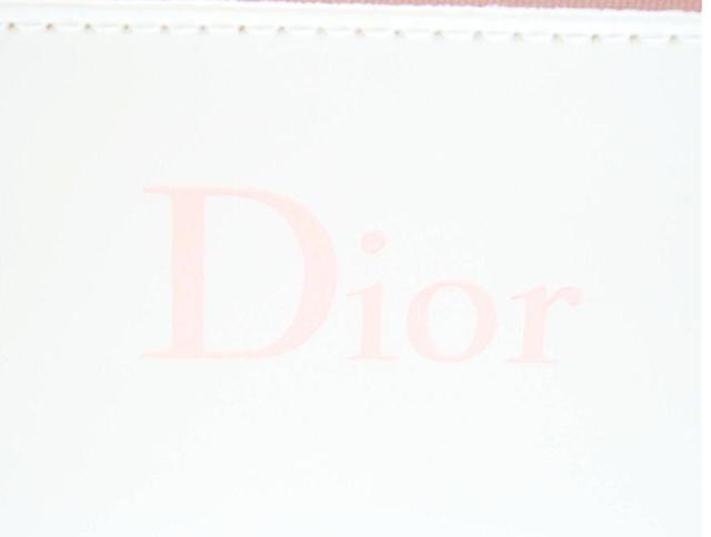 クリスチャンディオール ノベルティ ワイドオープンポーチ 2021 スターチャーム ホワイト Dior BEAUTE【正規品】 < ブランド  クリスチャンディオール ノベルティ ワイドオープンポーチ 2021 スターチャーム ホワイト Dior BEAUTE【正規品】 < ブランドの