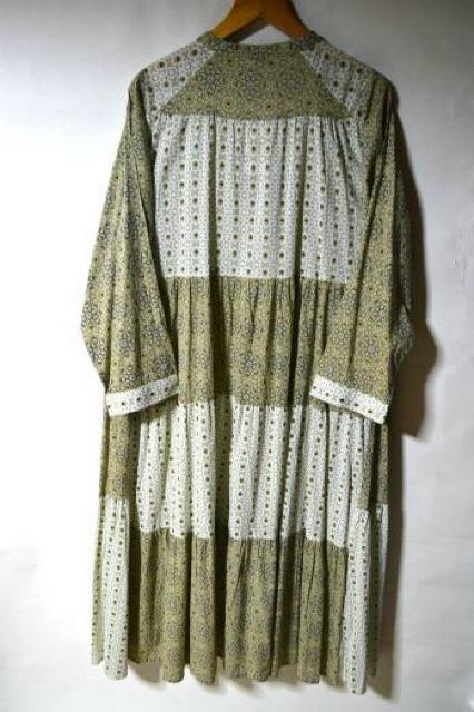 新品 チャイハネ アラセアティアードワンピース ベージュ フリーサイズ レディース ロング丈 マキシ丈 フレアワンピース 未使用 < ブランド 新品 チャイハネ アラセアティアードワンピース ベージュ フリーサイズ レディース ロング丈 マキシ丈 フレアワンピース 未使用 < ブランドの