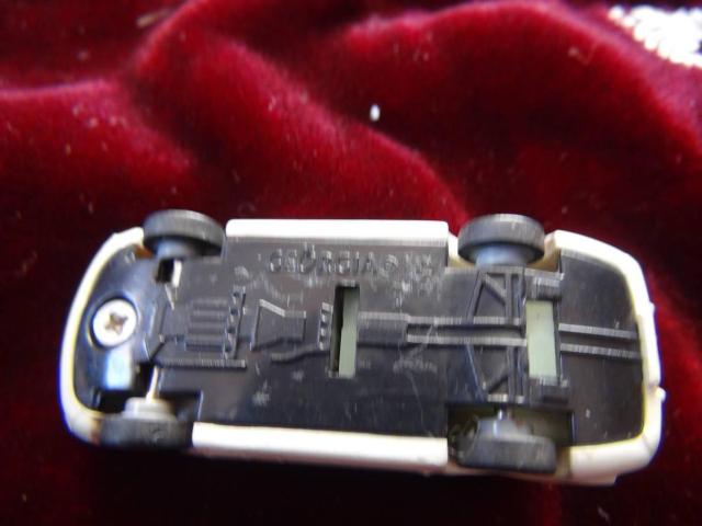 g^2000GT~jJ[ij!  zr[ 