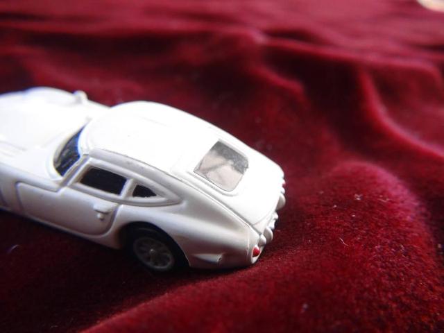 g^2000GT~jJ[ij!  zr[ 