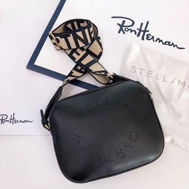 ◆Stella McCartney/ステラ◆大人気カメラバッグ★ロゴショルダー♪ < ブランド  ◆Stella McCartney/ステラ◆大人気カメラバッグ★ロゴショルダー♪  < ブランドの