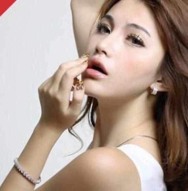 残り1点 590円★ラインストーンブレスレット ピンクゴールド < 女性アクセサリー/時計 残り1点 590円★ラインストーンブレスレット ピンクゴールド < 女性アクセサリー/時計の