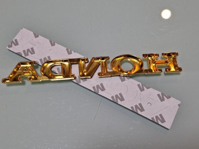 ● HONDA ホンダ メタル製 抜き文字TYPE GOLD ゴールドメッキ仕様 エンブレム新品! < 自動車/バイク ● HONDA ホンダ メタル製 抜き文字TYPE GOLD ゴールドメッキ仕様 エンブレム新品! < 自動車/バイク